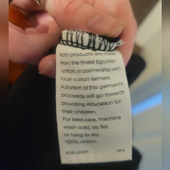 KOTN size S Swarm beehive long sleeve - Picture 5 of 5